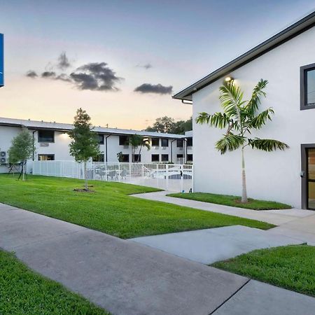 Motel 6-Fort Lauderdale, Fl ภายนอก รูปภาพ
