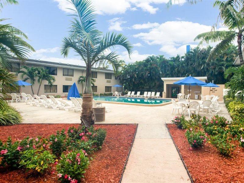 Motel 6-Fort Lauderdale, Fl ภายนอก รูปภาพ