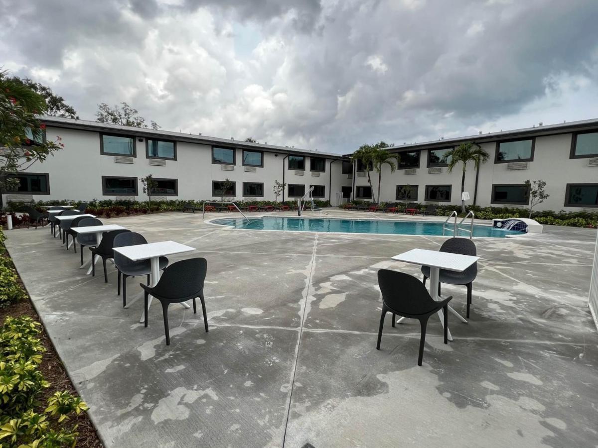 Motel 6-Fort Lauderdale, Fl ภายนอก รูปภาพ