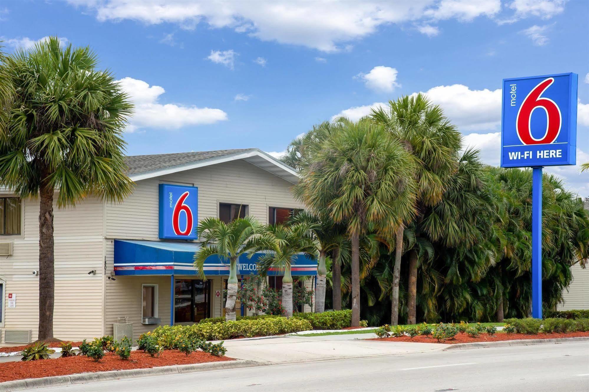 Motel 6-Fort Lauderdale, Fl ภายนอก รูปภาพ
