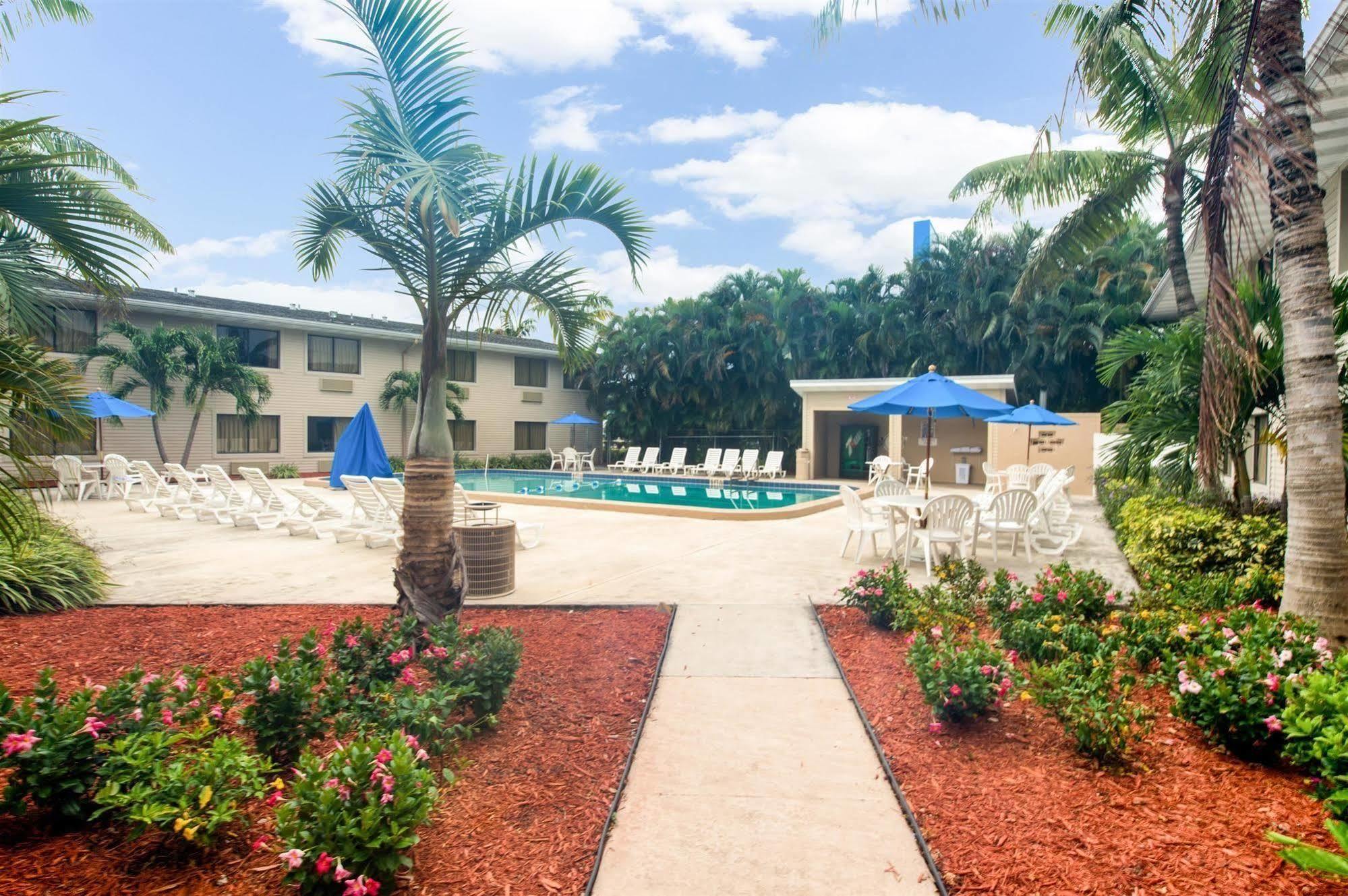 Motel 6-Fort Lauderdale, Fl ภายนอก รูปภาพ