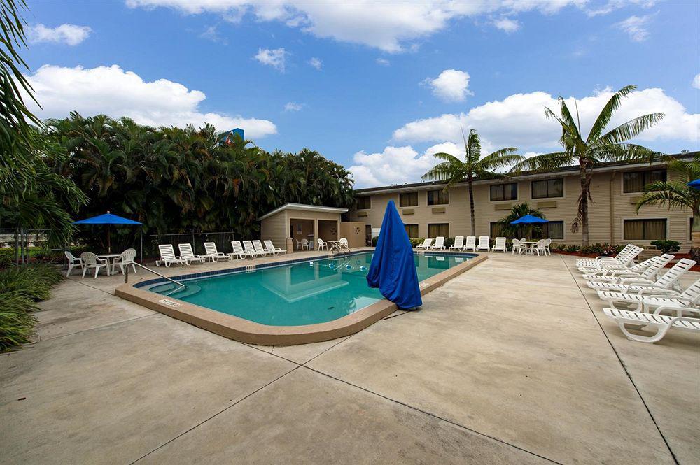 Motel 6-Fort Lauderdale, Fl ภายนอก รูปภาพ